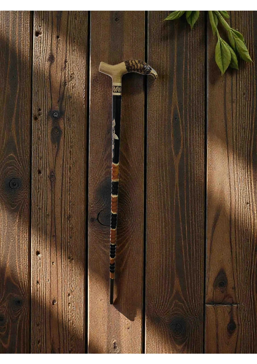 Baston-Canne de Marche Brodée Tête d’Aigle en Bois de Cornouiller