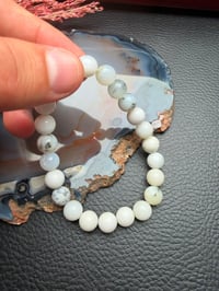 Bracelet Opale Naturelle – Sphères Graines